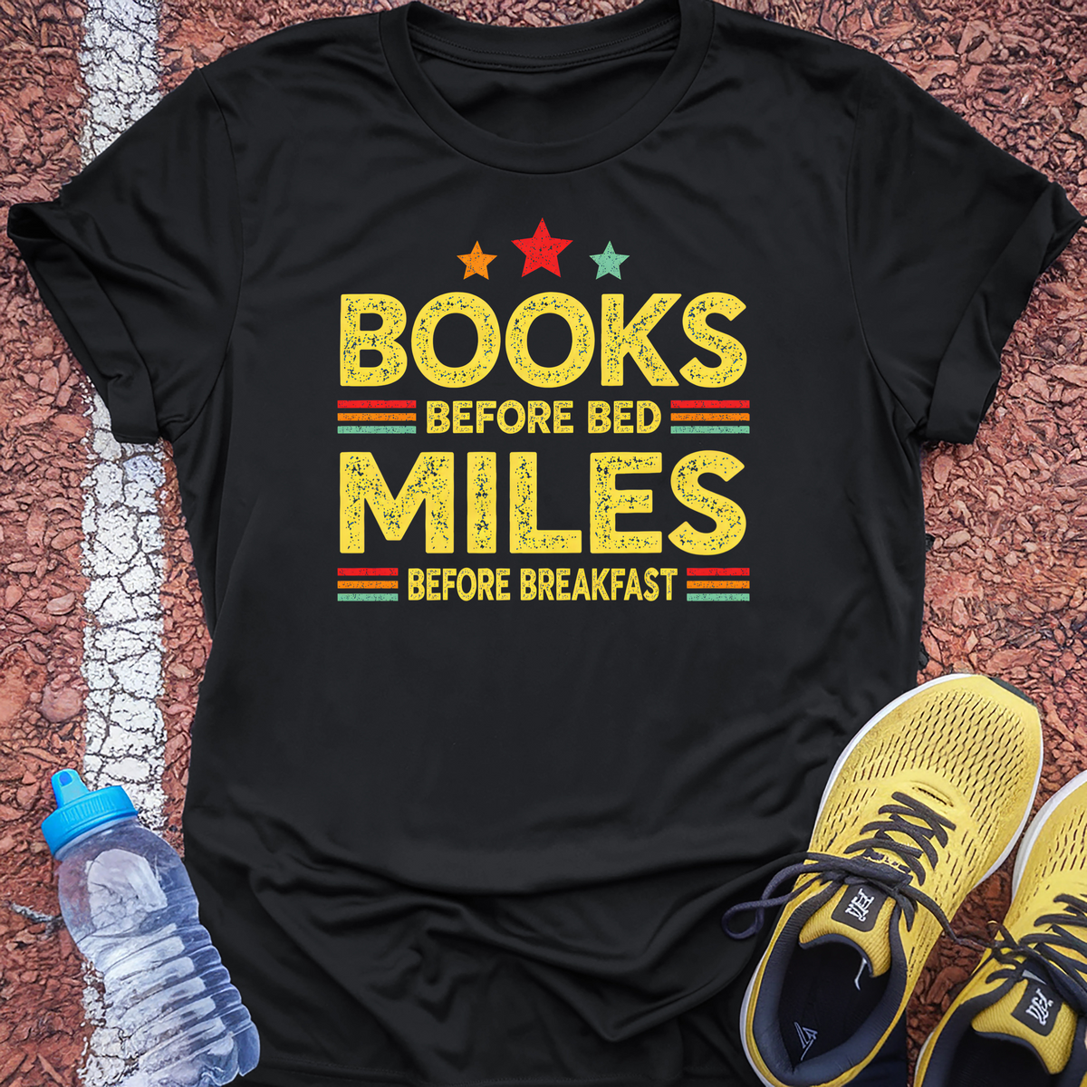 Books Before Bed T-Shirt - Black